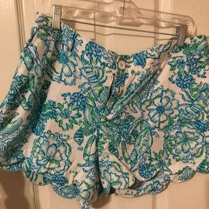Lilly Pulitzer buttercup shorts
